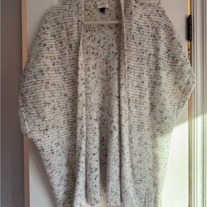 Universal Thread Speckled Cream Poncho